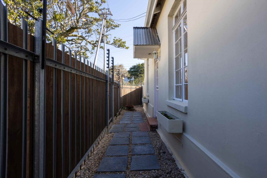 2 Bedroom Property for Sale in Rondebosch Village Western Cape